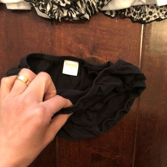 Set of two dresses - Picture 8 of 11